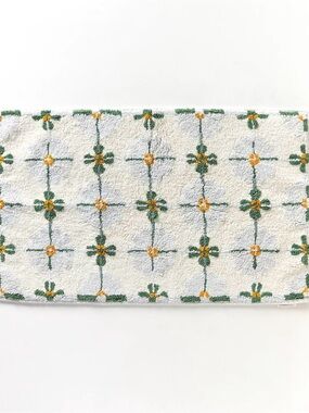 DAISY TILE TUFTED COTTON BATH MAT